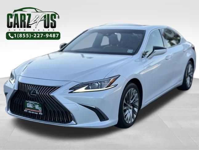2019 LEXUS ES