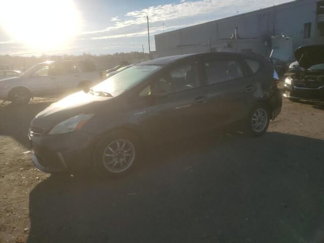 Toyota Prius V