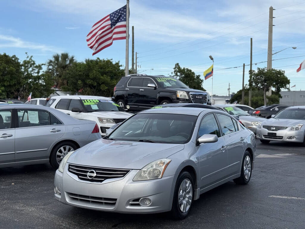 Nissan Altima