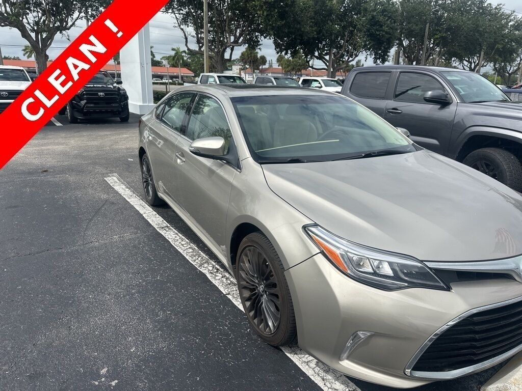 Toyota Avalon