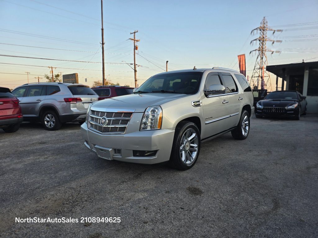 2011 CADILLAC Escalade