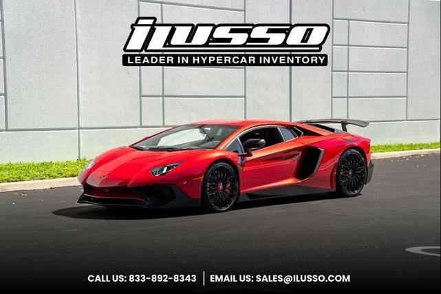 2016 LAMBORGHINI Aventador