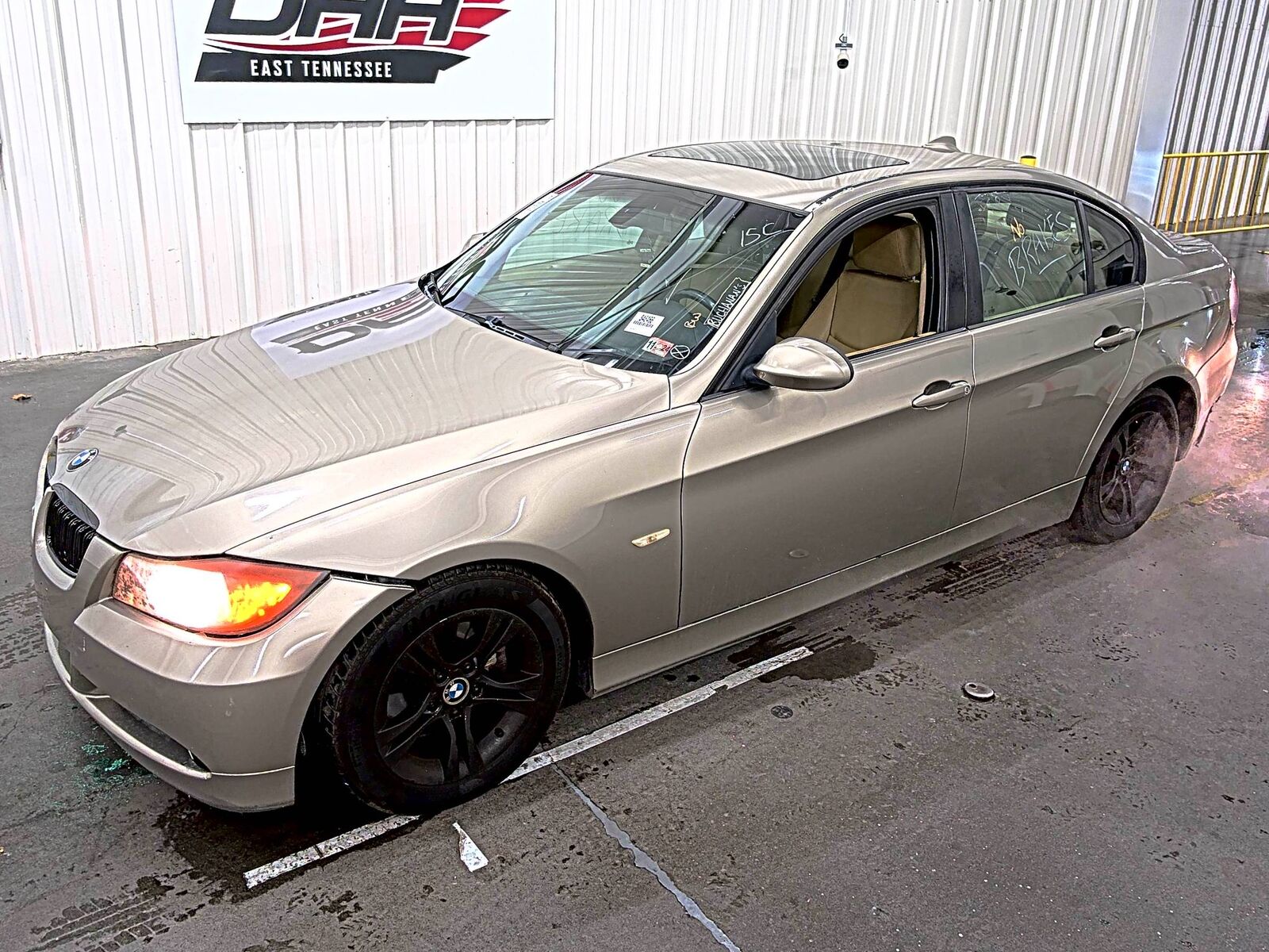 BMW 328i