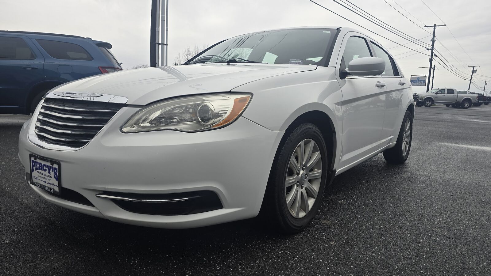 2013 CHRYSLER 200