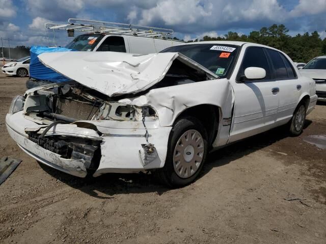 Ford Crown Victoria