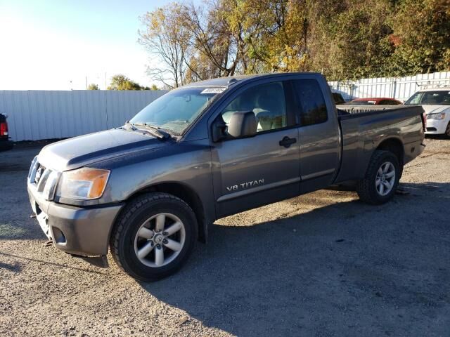 Nissan Titan