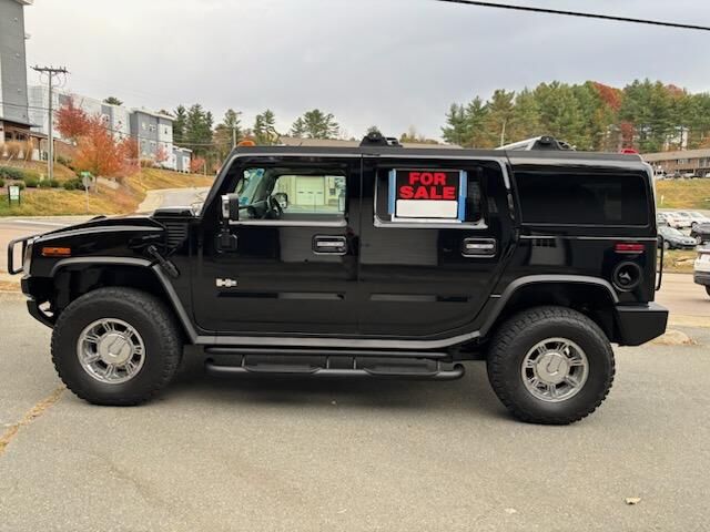 HUMMER H2