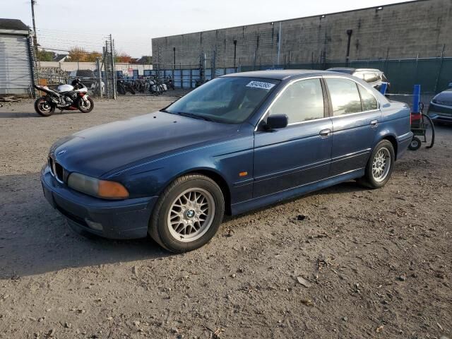 BMW 528i