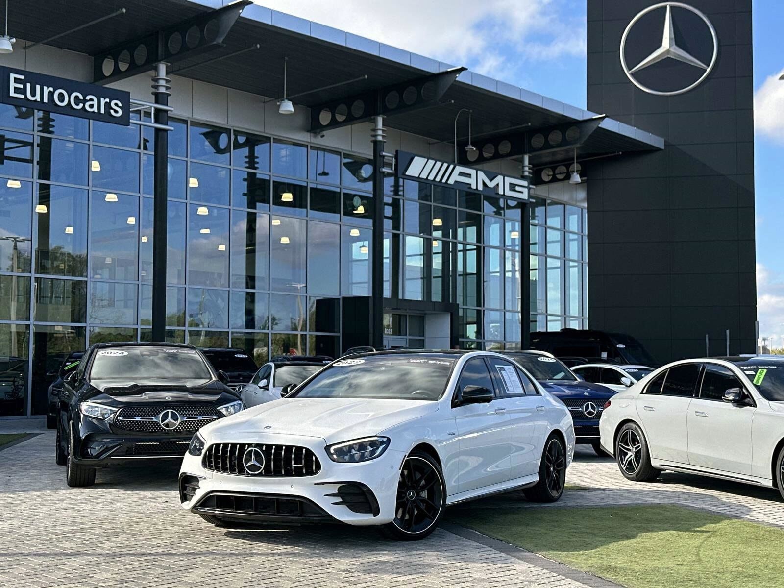2022 MERCEDES-BENZ E-Class