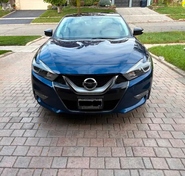 Nissan Maxima