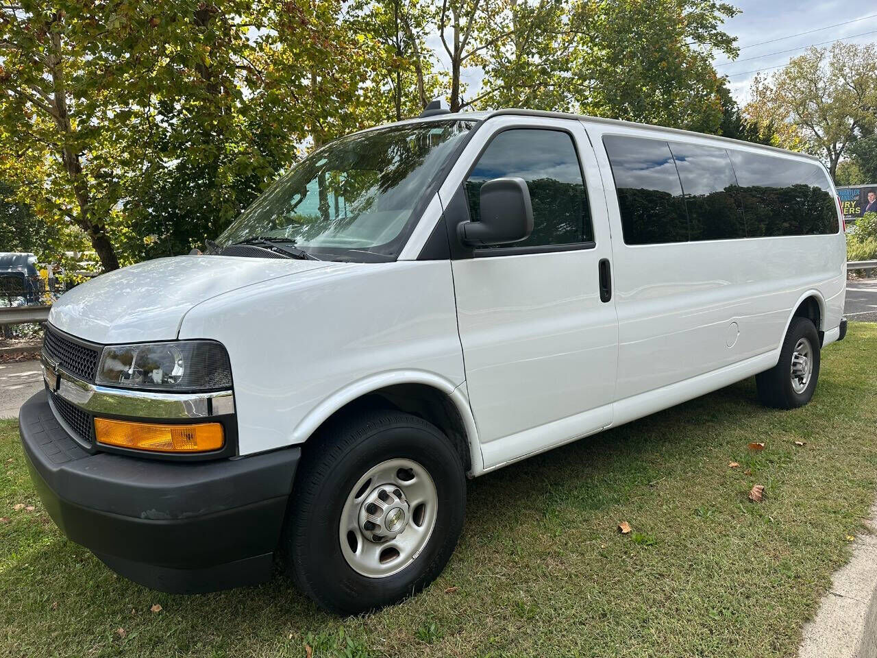 2023 CHEVROLET Express