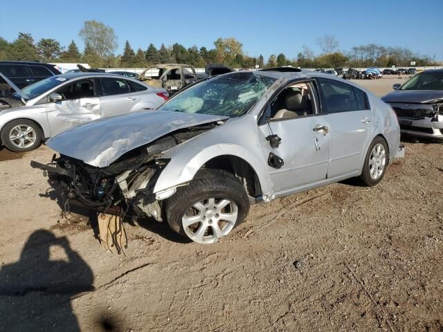 Nissan Maxima
