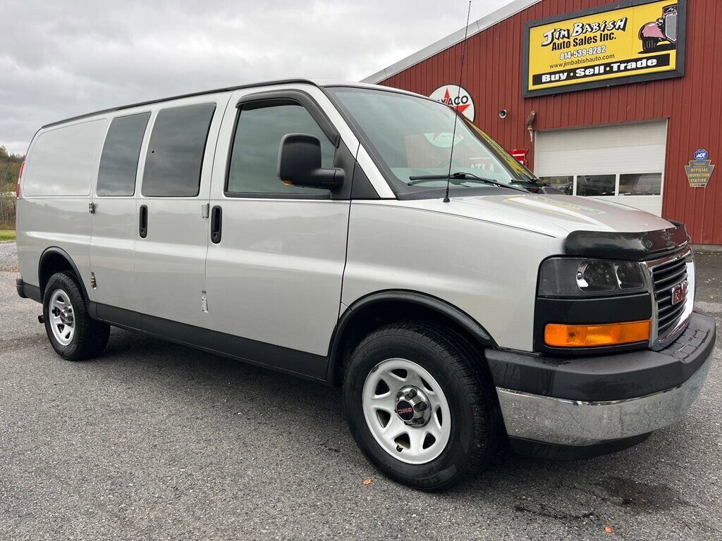 GMC Savana