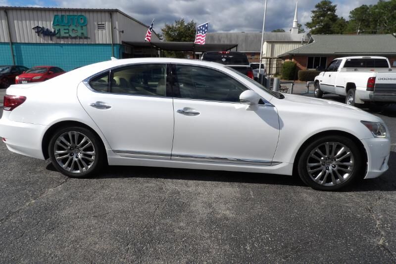 2013 Lexus LS