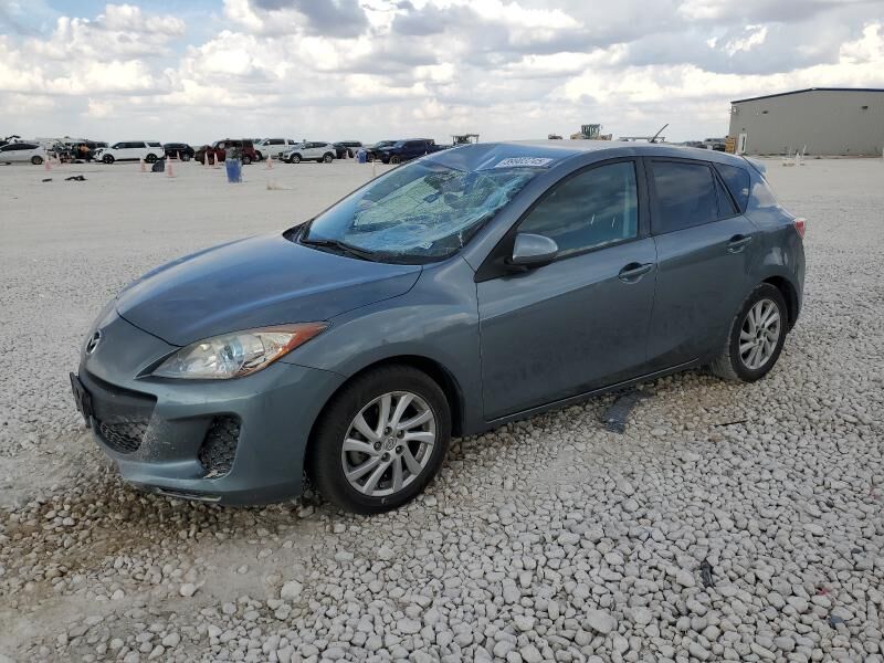 Mazda Mazda3