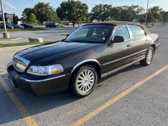 Lincoln Town Car