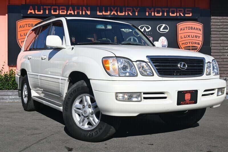 Lexus LX