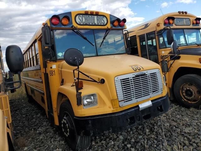 2006 FREIGHTLINER FS 65 Chassis