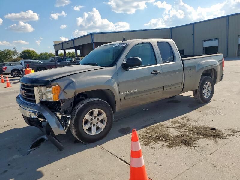 GMC Sierra