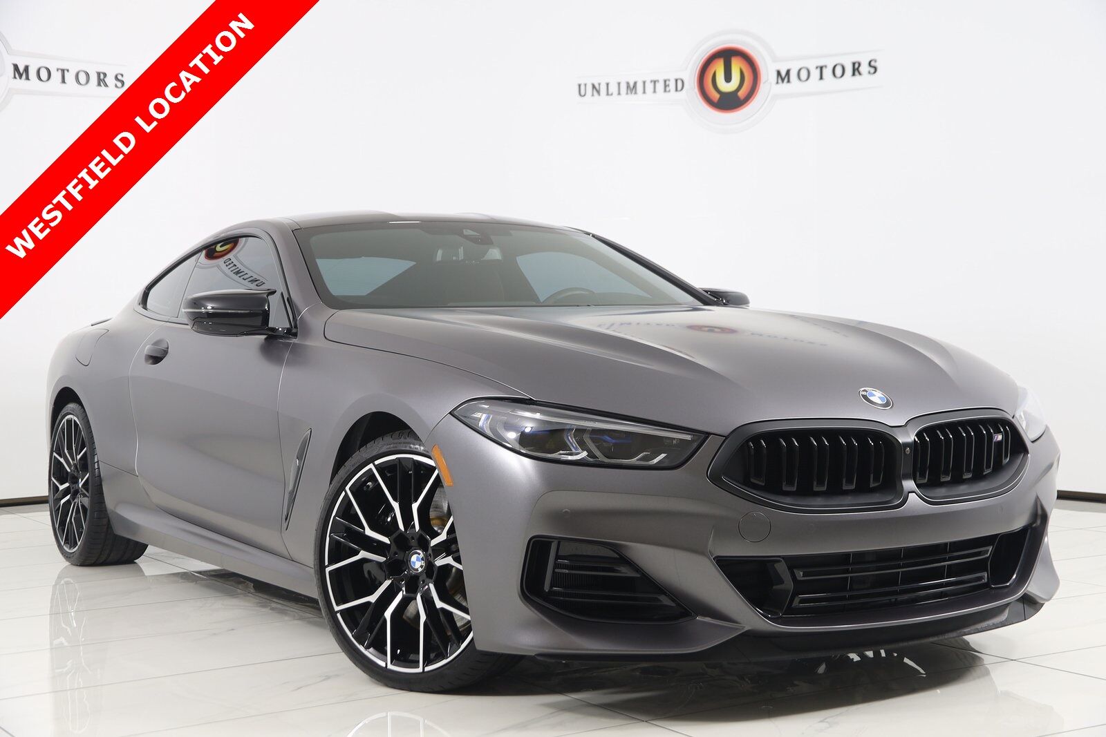 2025 BMW M8