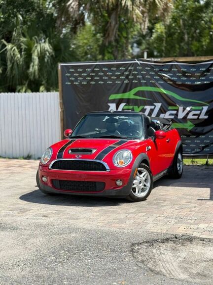 MINI Cooper Convertible