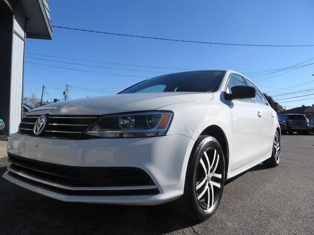 2016 VOLKSWAGEN Jetta