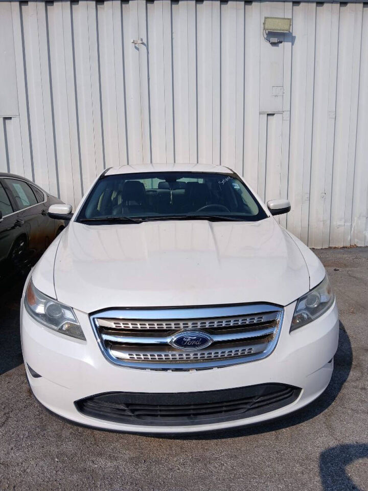 2012 FORD Taurus