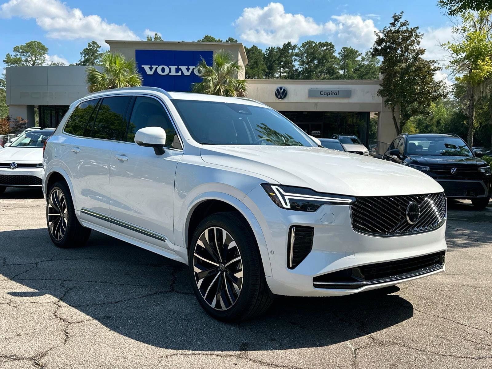 2026 VOLVO XC90