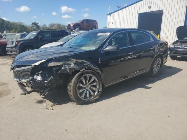 Lincoln MKS