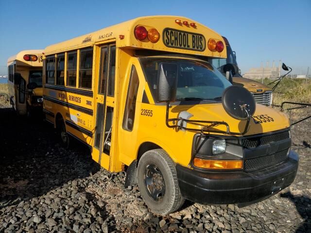 2012 CHEVROLET Express