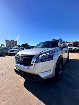2024 NISSAN Pathfinder