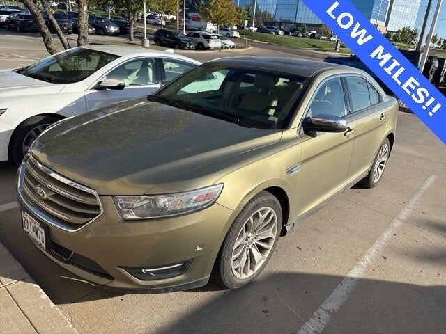 Ford Taurus