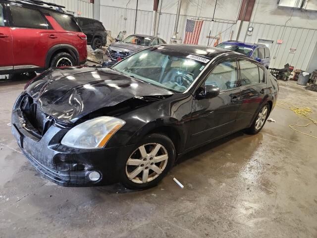 Nissan Maxima