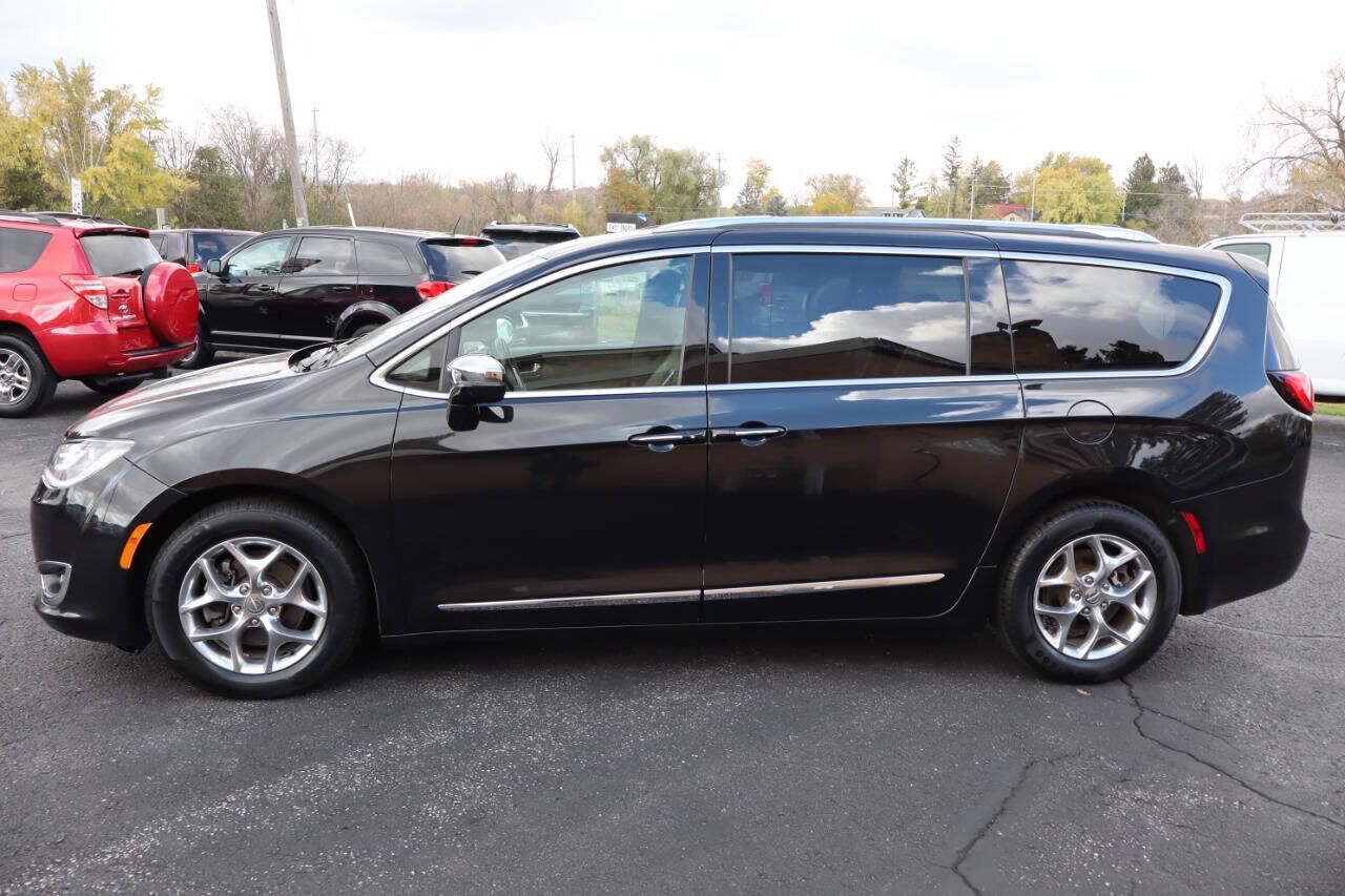 2018 CHRYSLER Pacifica