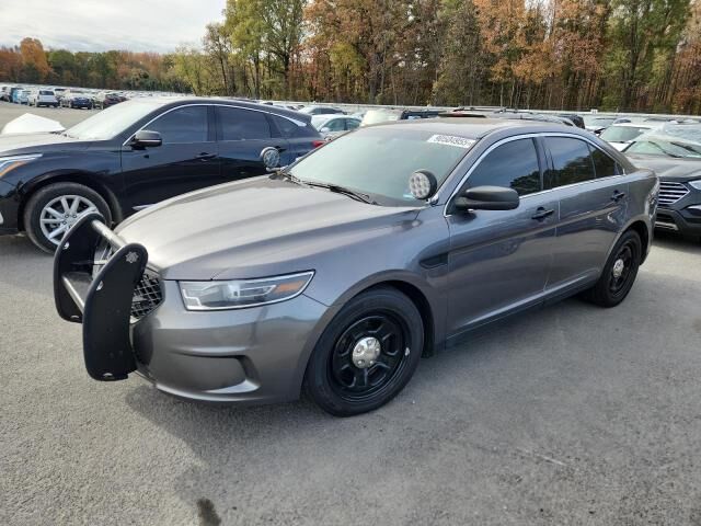 Ford Taurus