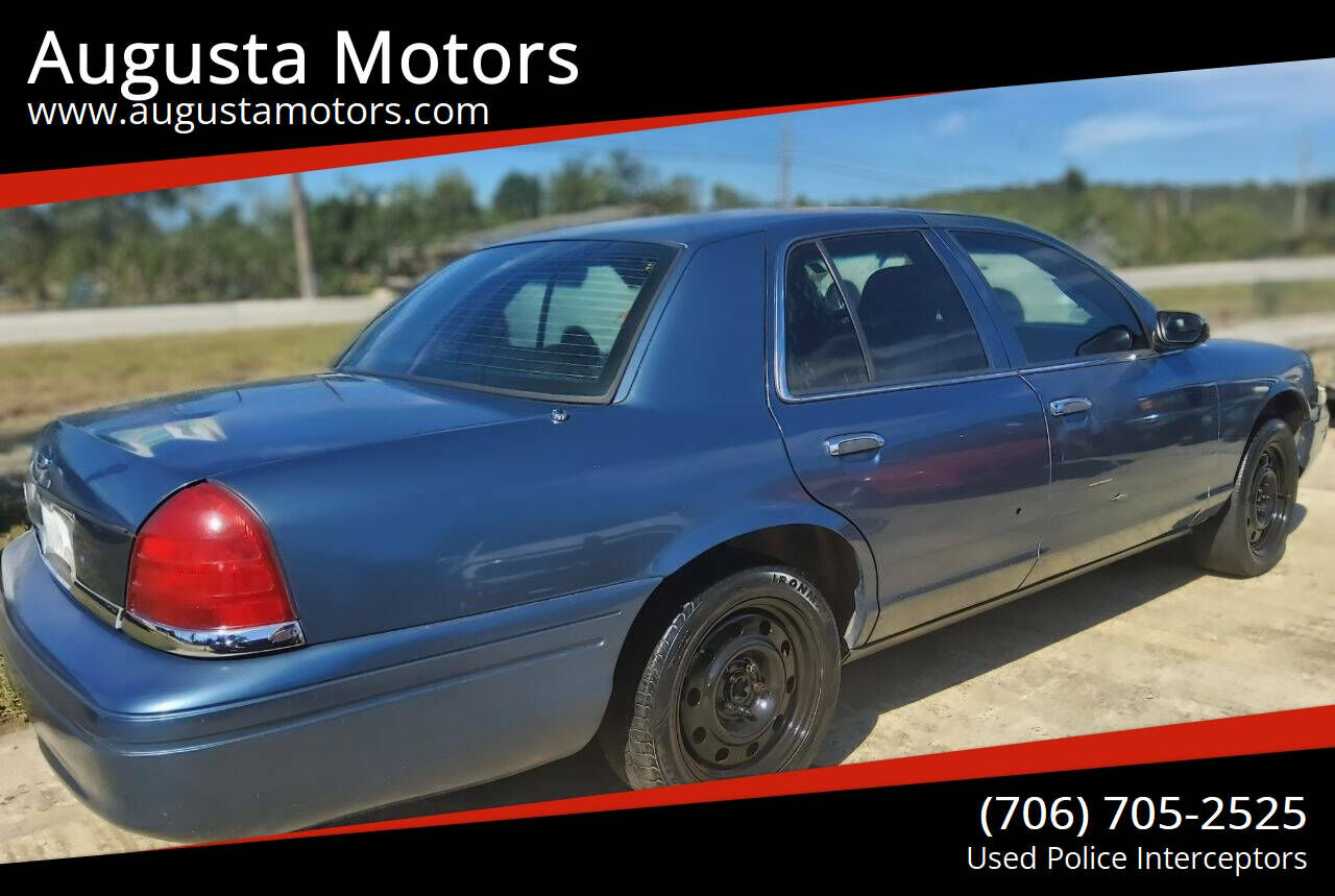 Ford Crown Victoria