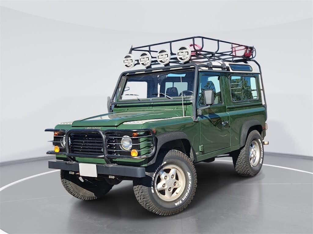 Land Rover Defender