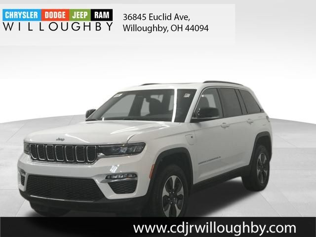 2025 JEEP Grand Cherokee