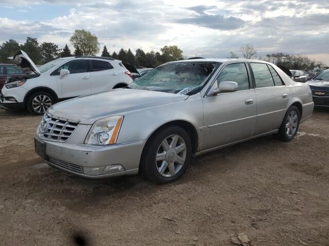 Cadillac DTS