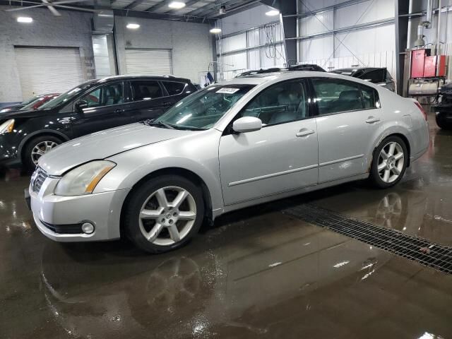 Nissan Maxima