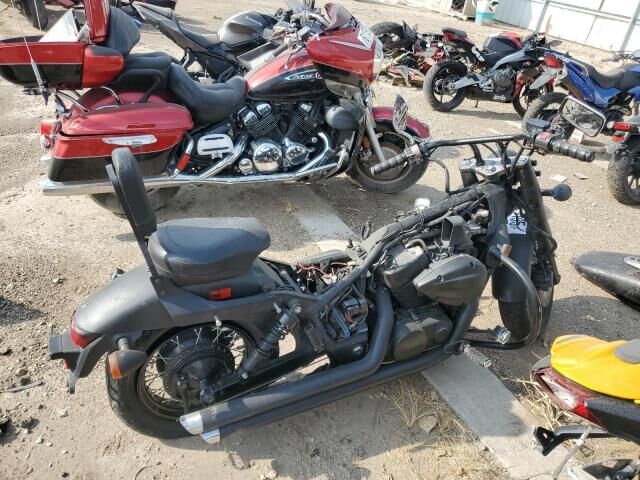 Honda VT750 (Shadow Phantom)