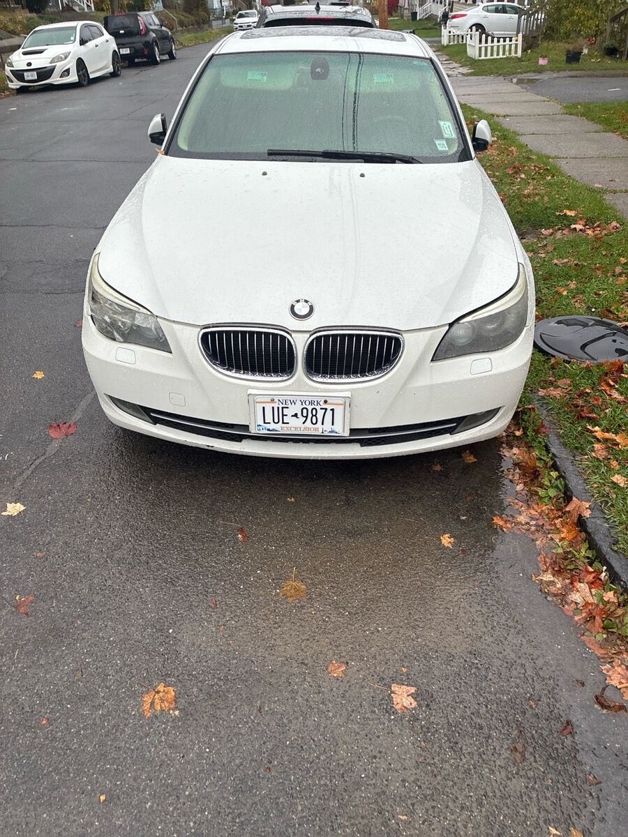 BMW 528xi