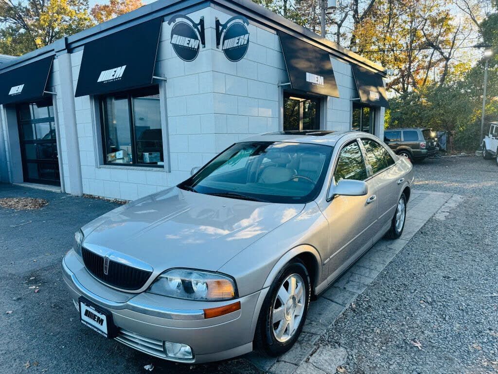 Lincoln LS