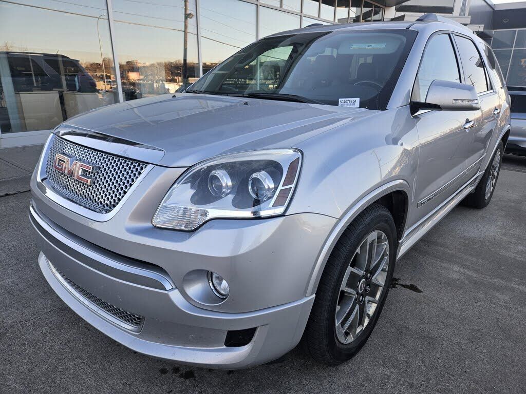 GMC Acadia