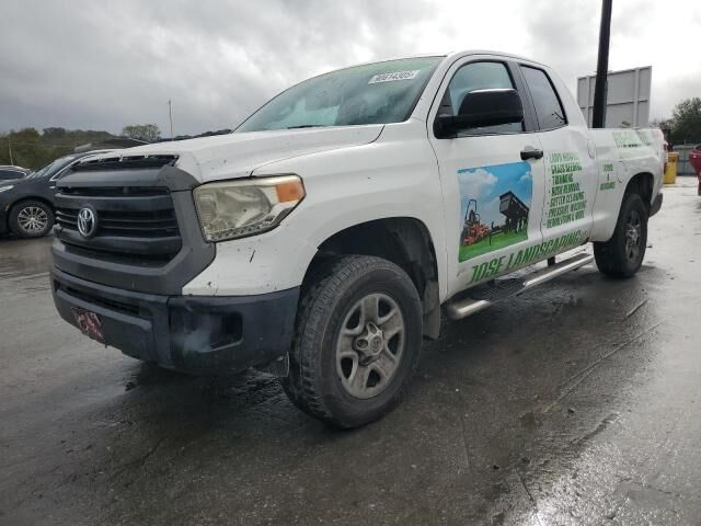Toyota Tundra