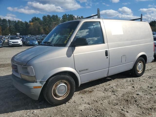 GMC Safari