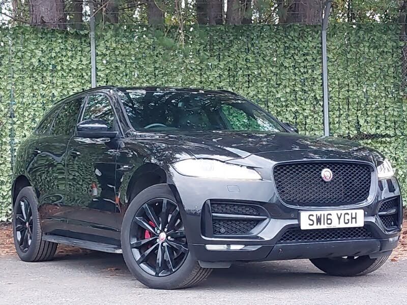 Jaguar F-Pace