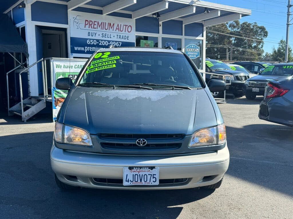 Toyota Sienna