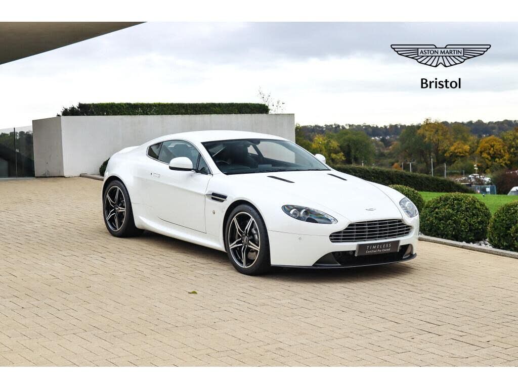 Aston Martin V8 Vantage