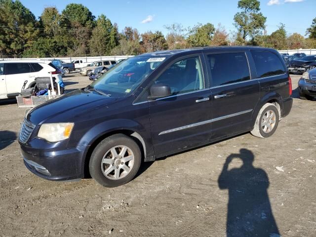 Chrysler Town and Country